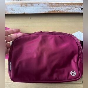 lululemon Everything Belt Bag